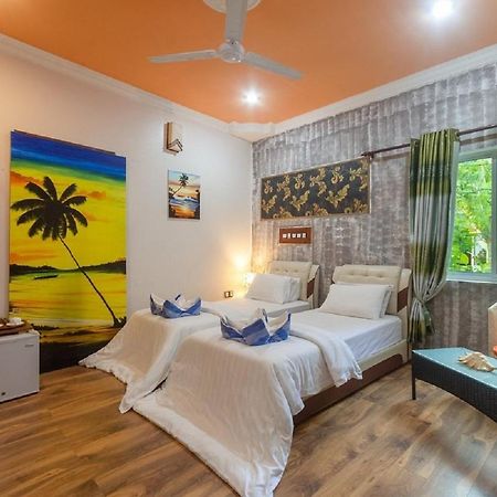 Coral Queen Villa, Ukulhas Bagian luar foto