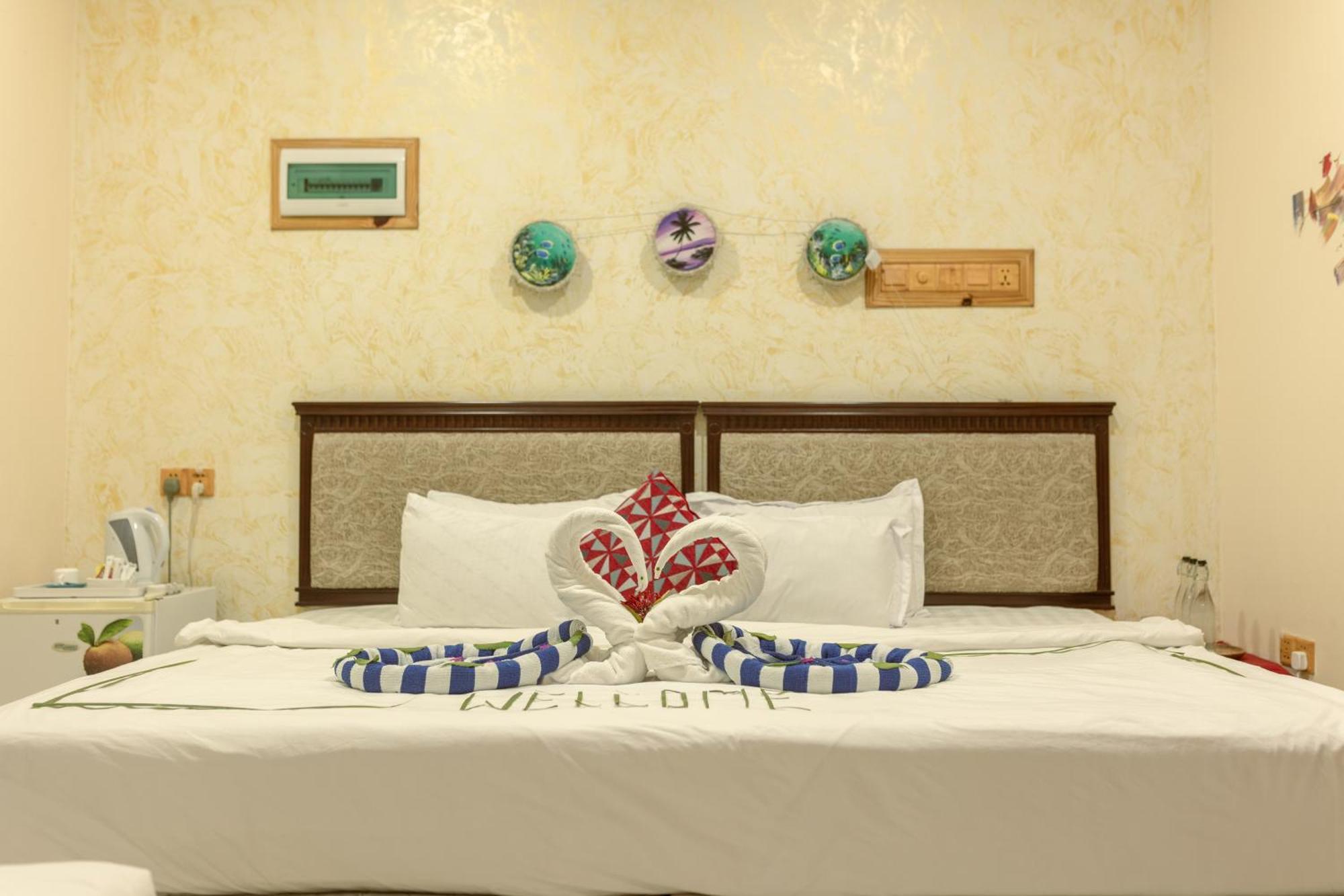 Coral Queen Villa, Ukulhas Bagian luar foto